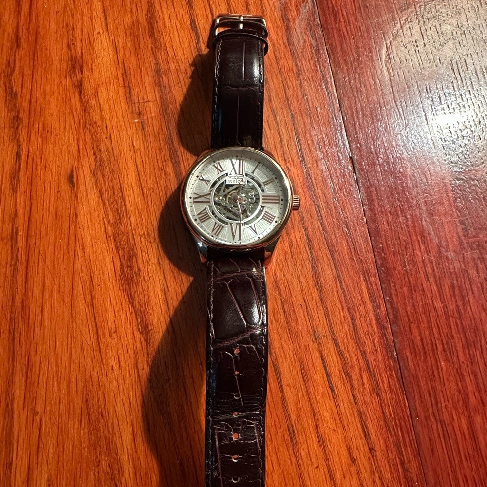 Invicta Silver Dial Watch with Brown Leather Strap - Picture 4 of 5